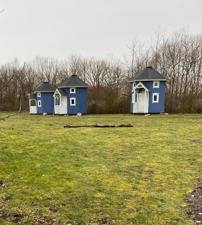 Kroghs Tiny Houses - Hyttebyen Grindsted Buitenkant foto
