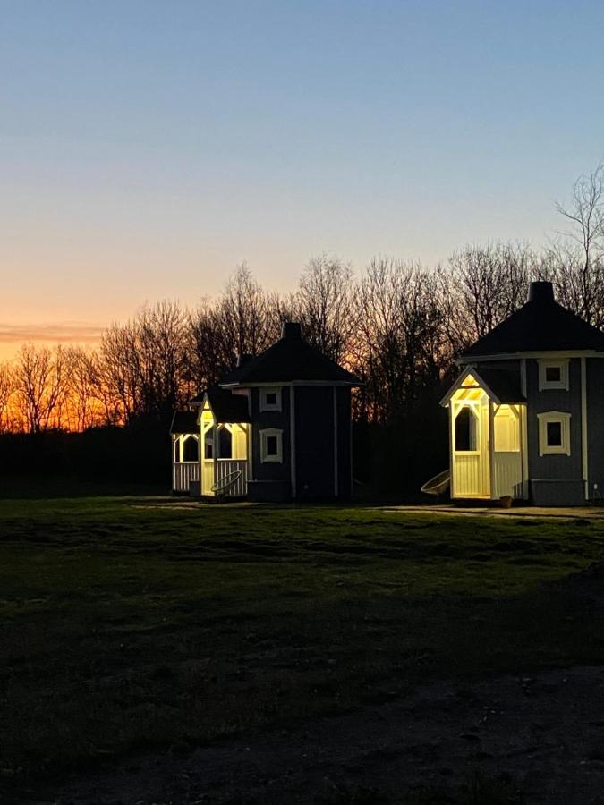 Kroghs Tiny Houses - Hyttebyen Grindsted Buitenkant foto