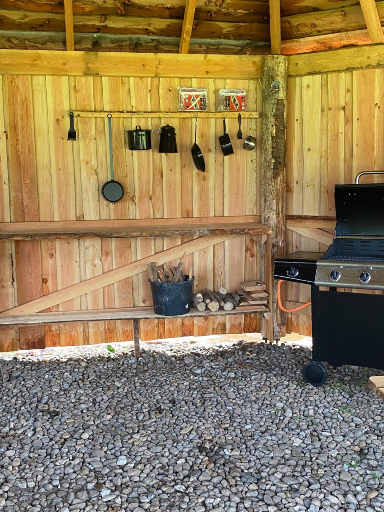 Kroghs Tiny Houses - Hyttebyen Grindsted Buitenkant foto